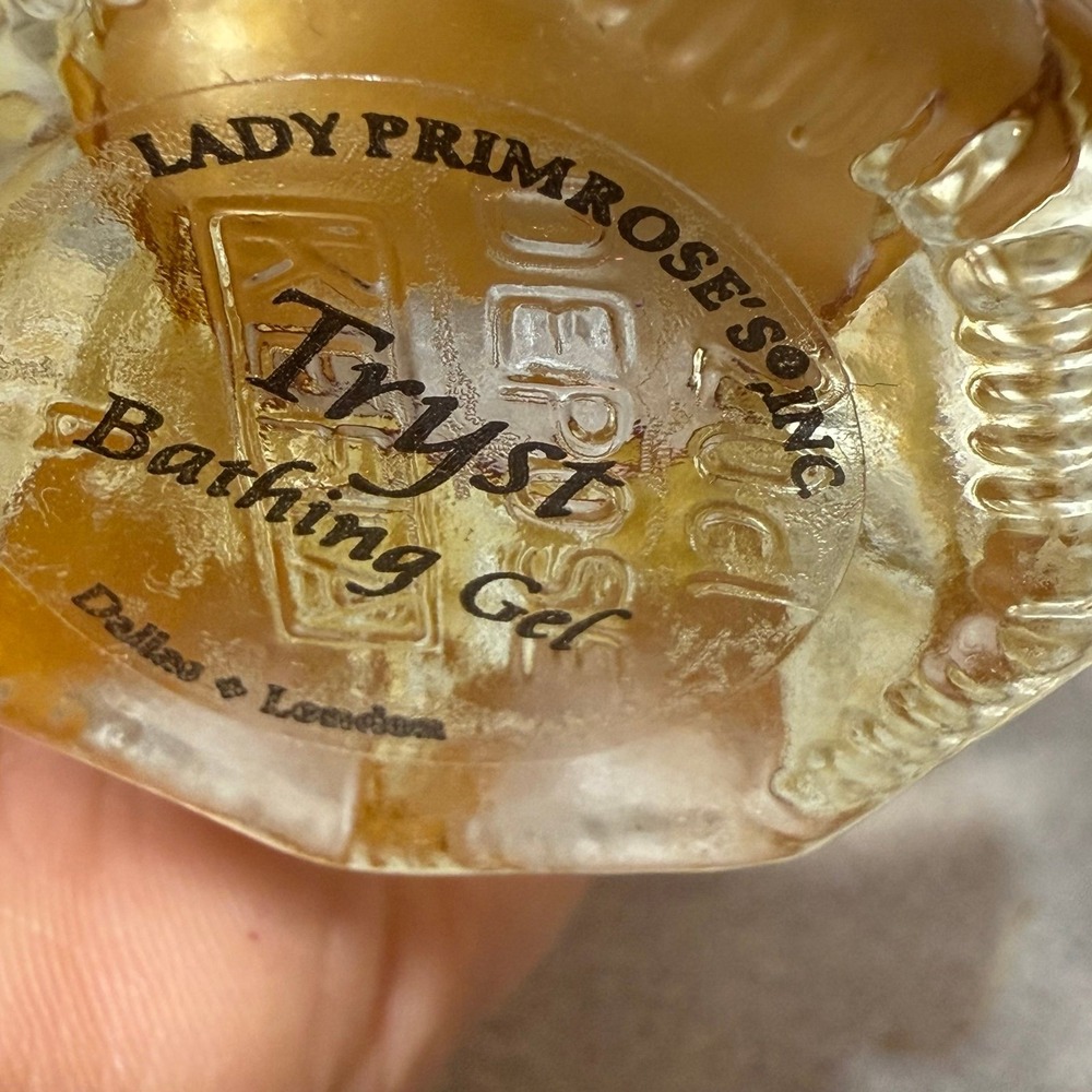 Lady Primrose Tryst Kiss Bathing Gel Crystal Decanter Tall Rare Vtg‎ - Picture 4 of 9